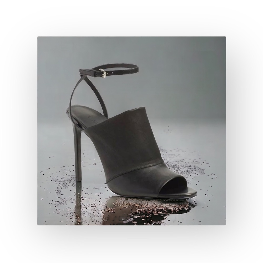 Vince 𖦹 Grace Wrap Ankle Strap Mule Stiletto Heels 𖦹 Black Leather 𖦹 8.5M 𖦹